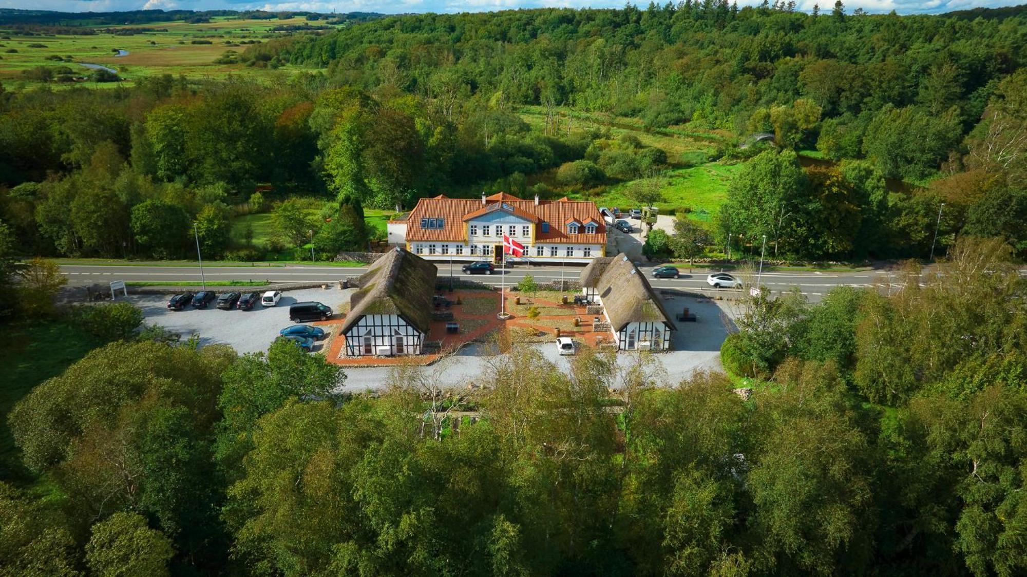 Fladbro Kro Randers Extérieur photo